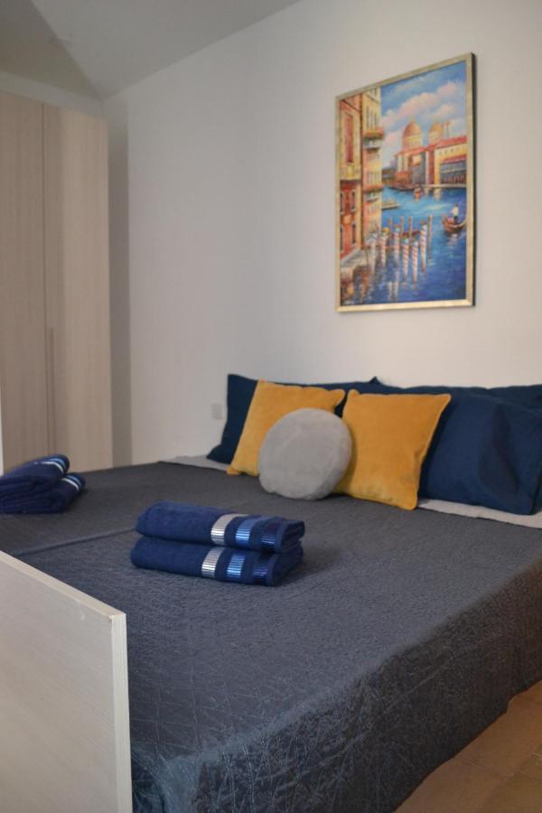 La Luna Town House Слима Экстерьер фото